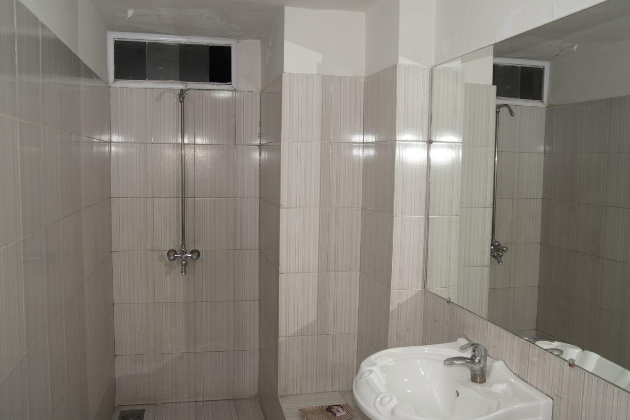 Premier Inn Davis Road ラホール エクステリア 写真